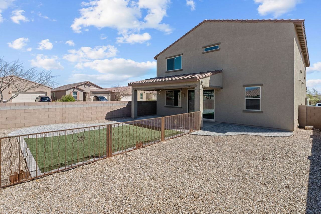 14265 E Hub Dr - Photo 7 of 50