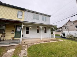 featured image of 21 Maple St