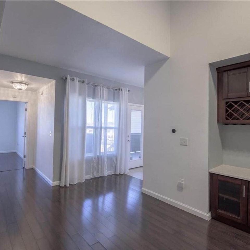 3231 S Waco Ct #G - Photo 4 of 12