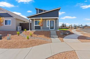3972 Sw Obsidian Ave - Photo 1 of 1