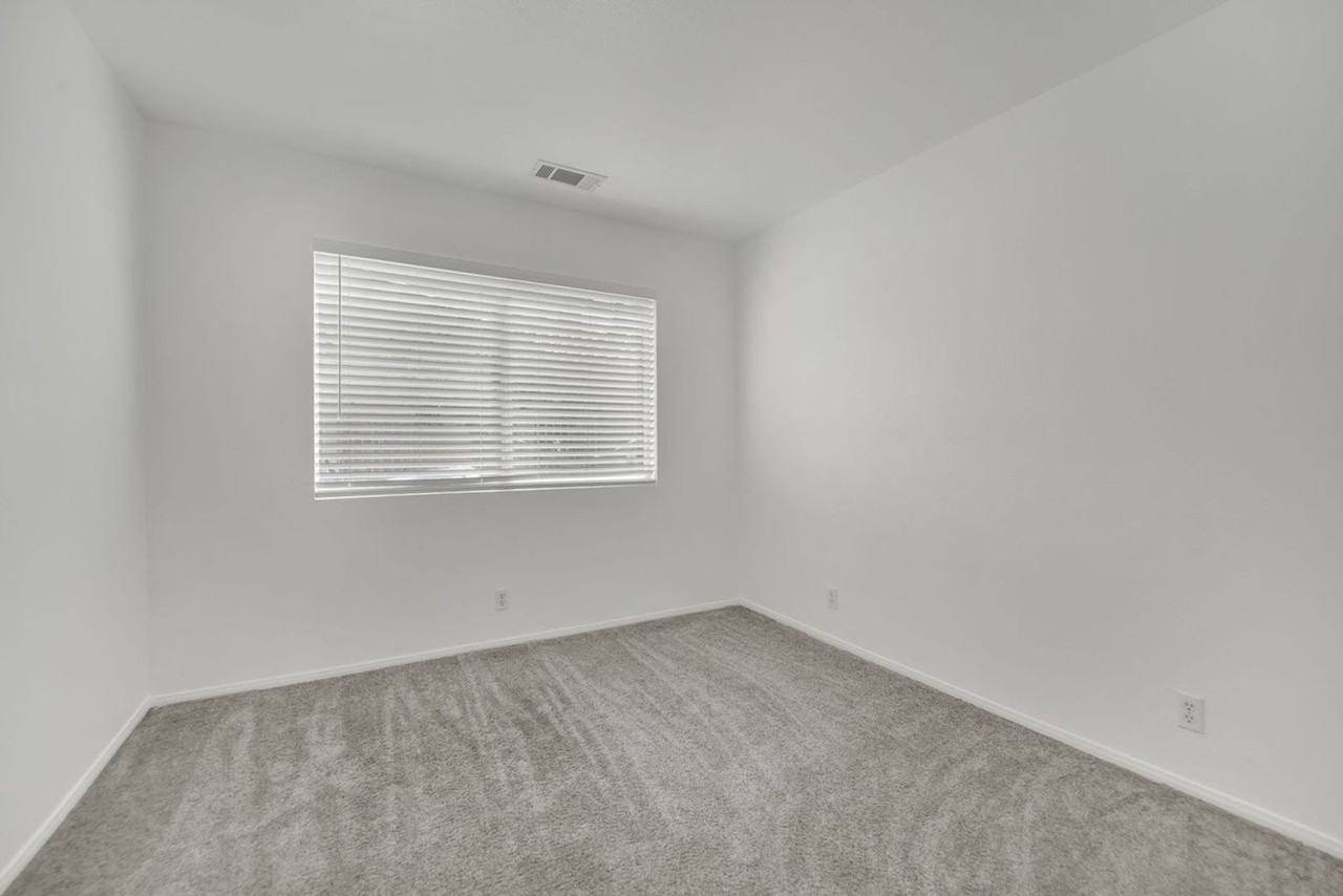 168 Herbie Ln - Photo 2 of 19