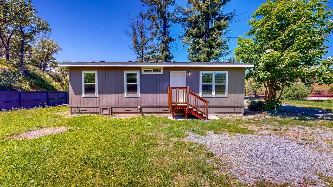 5326 Briggs Ranch Rd - Photo 2 of 42