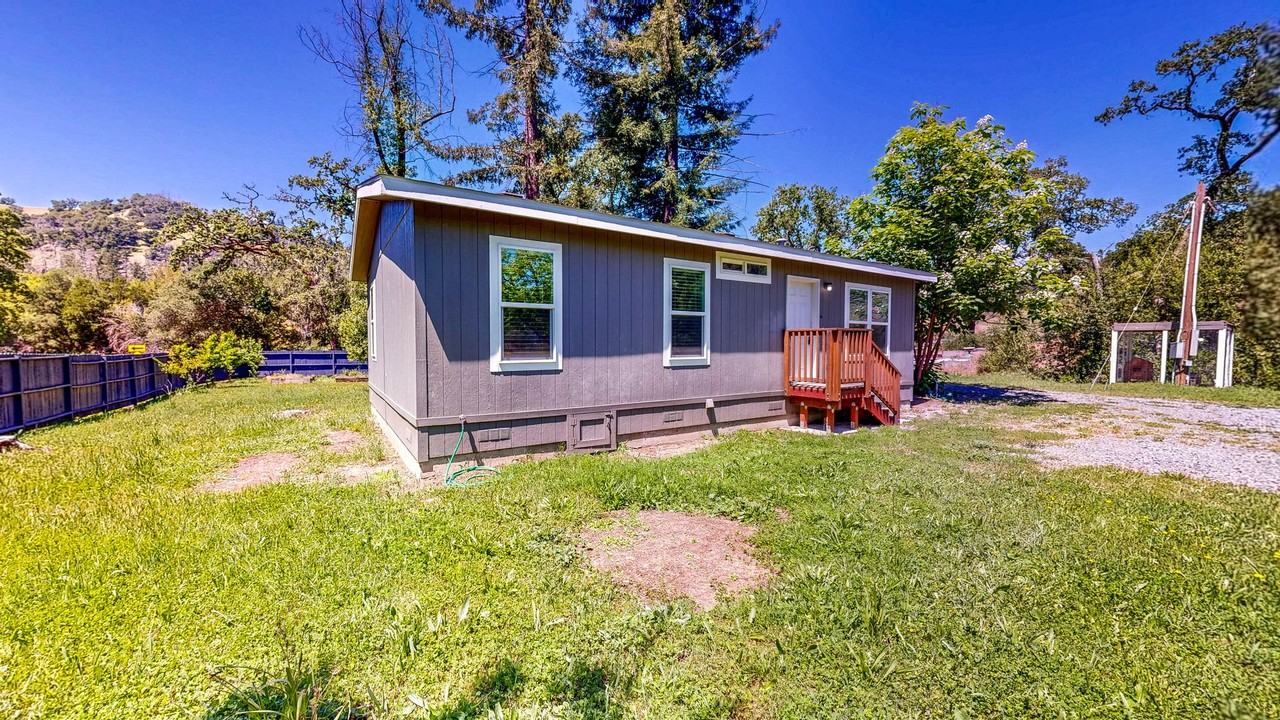 5326 Briggs Ranch Rd - Photo 4 of 42