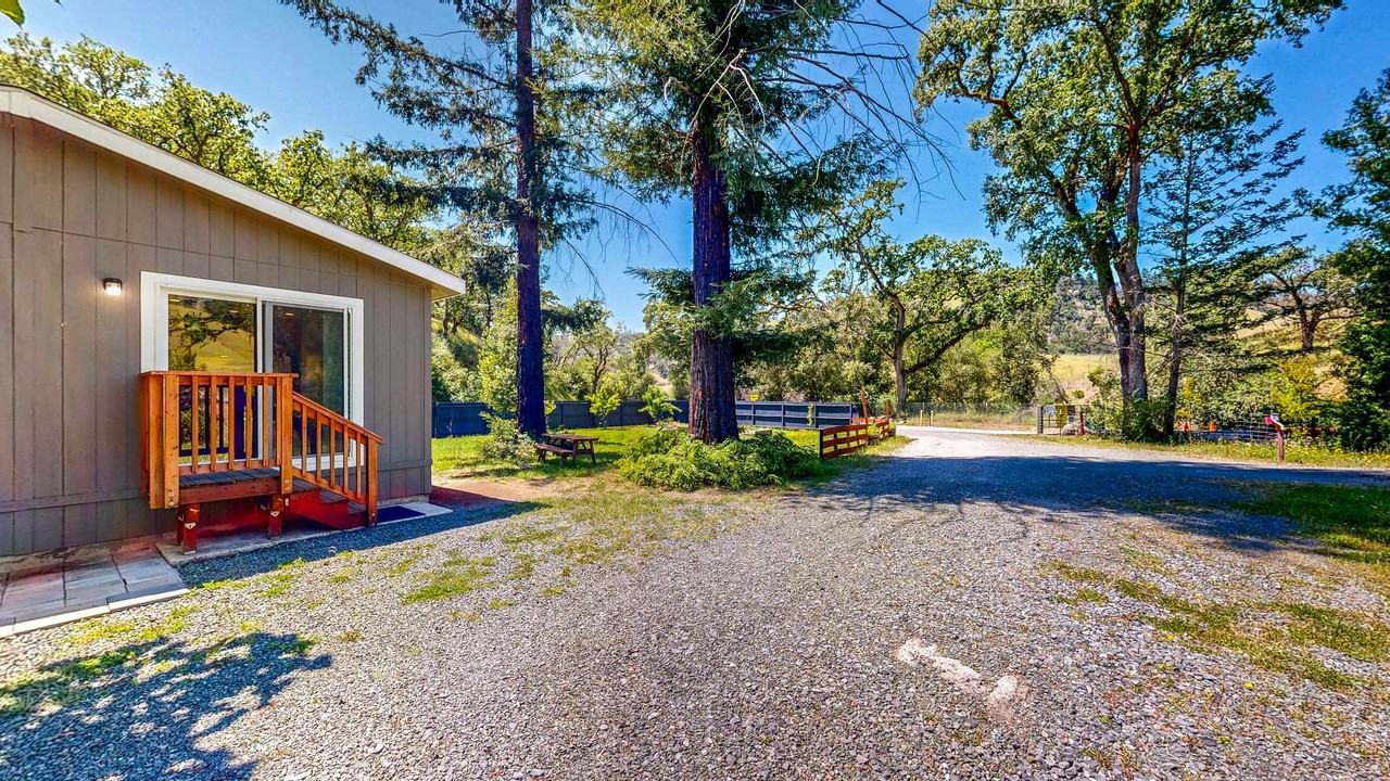 5326 Briggs Ranch Rd - Photo 5 of 42
