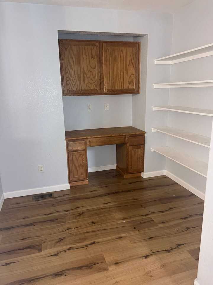 4045 Sandia Trl - Photo 7 of 12