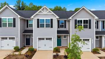 featured image of 1525 39th Avenue Loop Ne #4