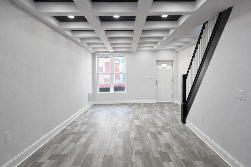 2815 W Mulberry St - Photo 3 of 17