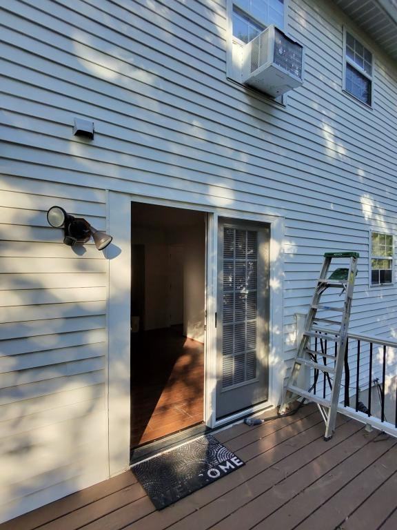 8801 Dangerfield Ct - Photo 6 of 27