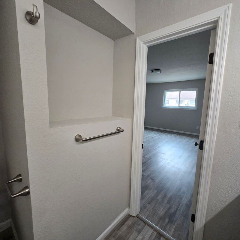 8355 Nairn St - Photo 6 of 22