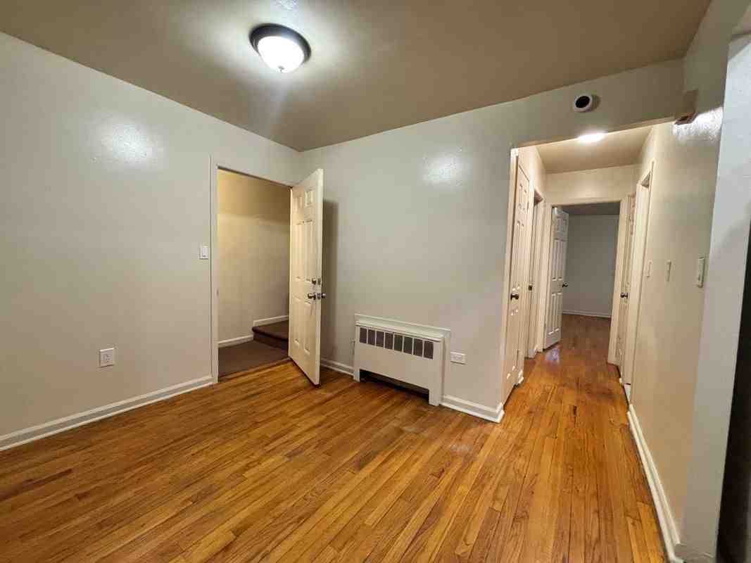 3802 Barnes Ave ##2 - Photo 5 of 20