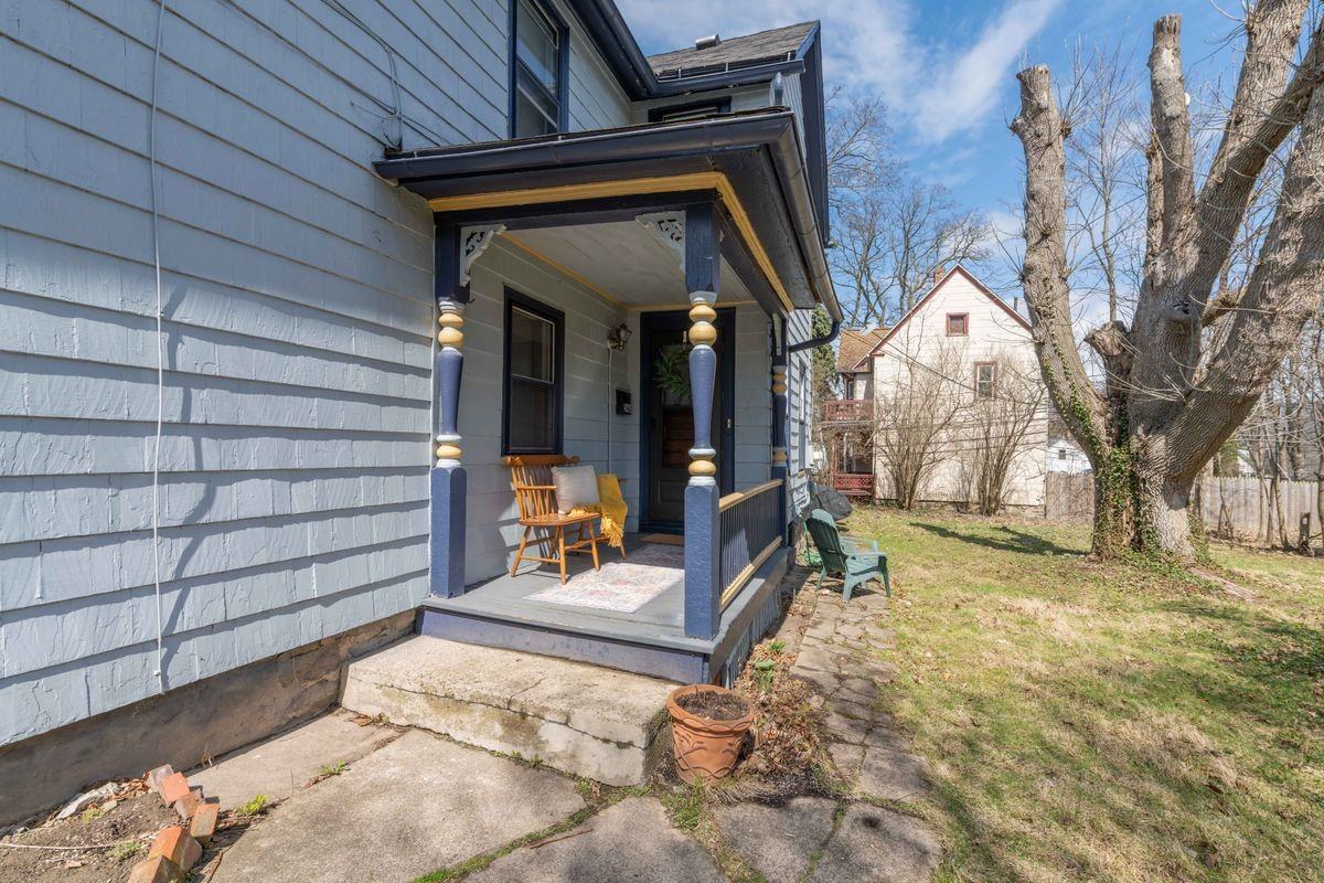 54 Sanford St - Photo 2 of 24