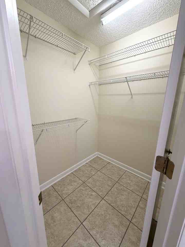 3226 Spinnaker Pt #1 - Photo 2 of 33