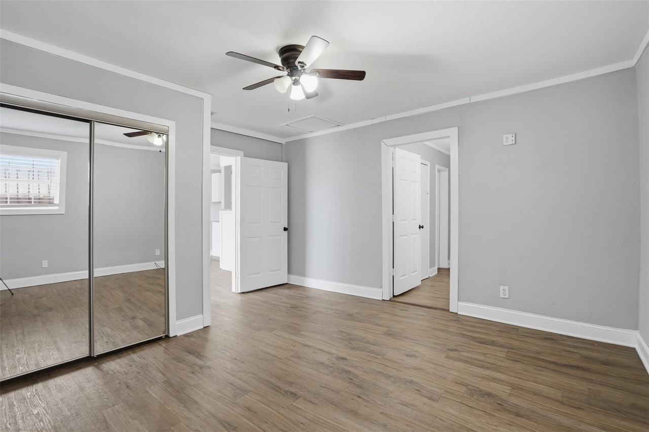308 W Lamm St - Photo 3 of 28