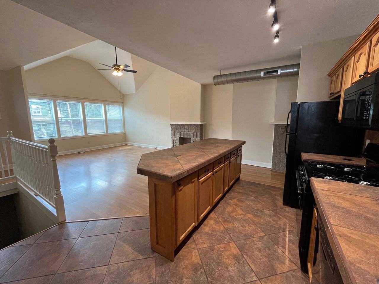 6707 1/2 Mcpherson Blvd - Photo 4 of 26
