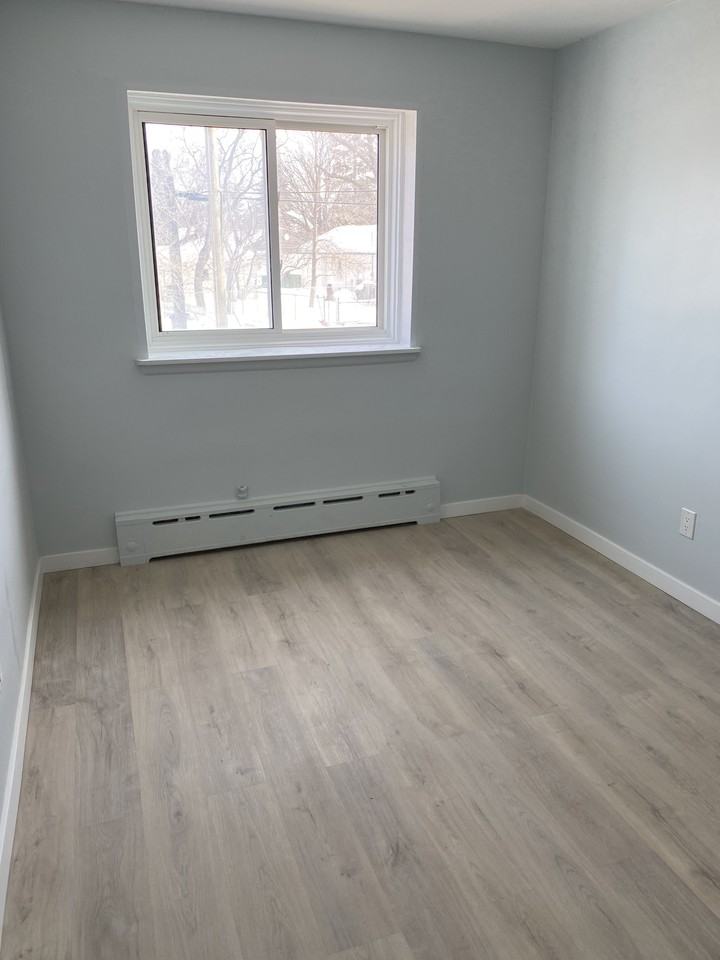 1472 Pembina - Photo 7 of 15