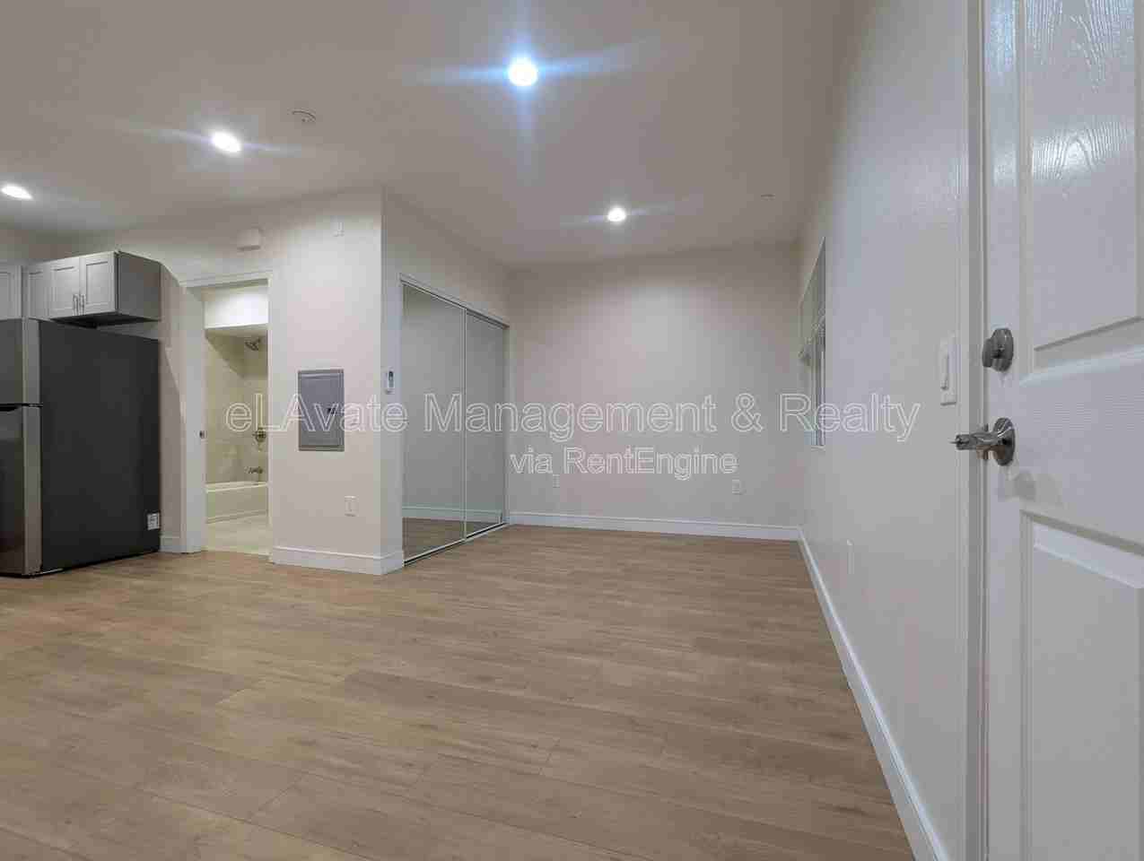 14411 Vanowen St #210 - Photo 2 of 11