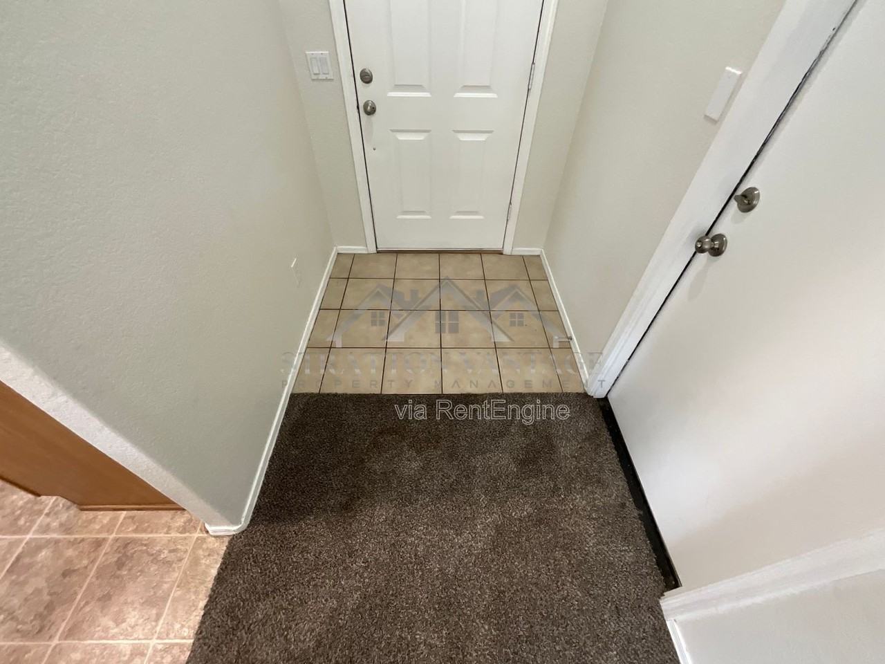 3521 E Juanita Ave - Photo 4 of 32