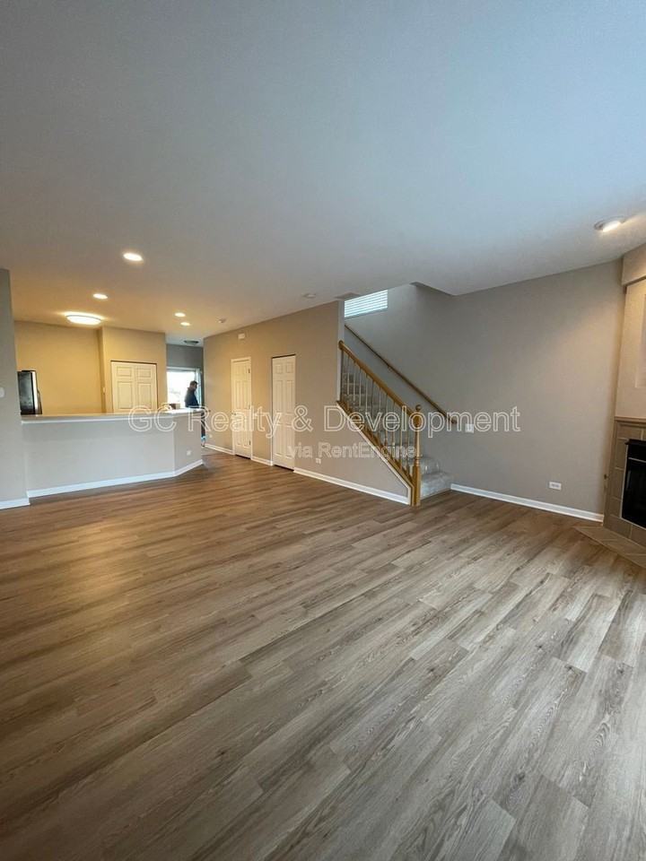 2525 Arcadia Cir - Photo 3 of 21