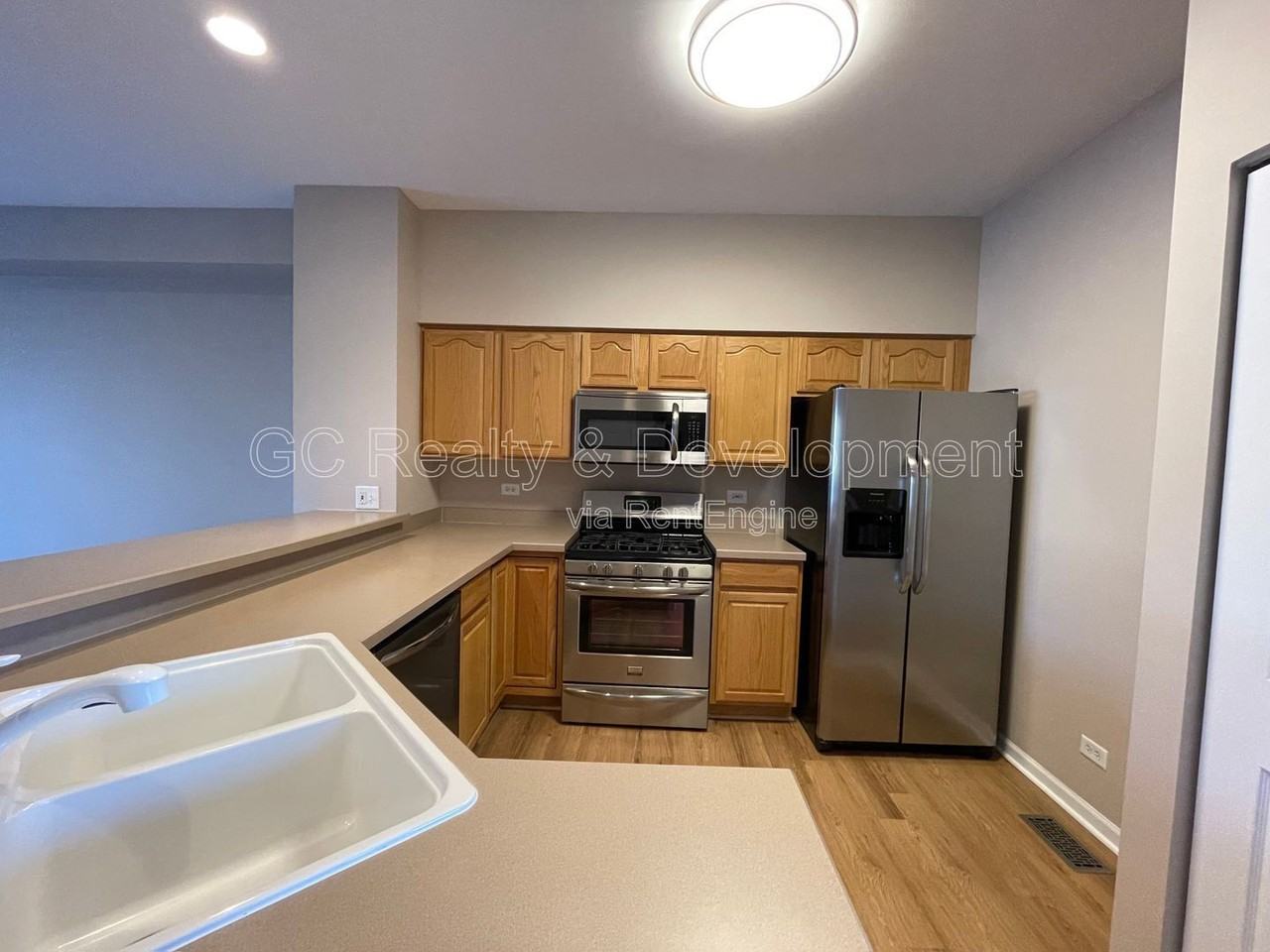 2525 Arcadia Cir - Photo 4 of 21