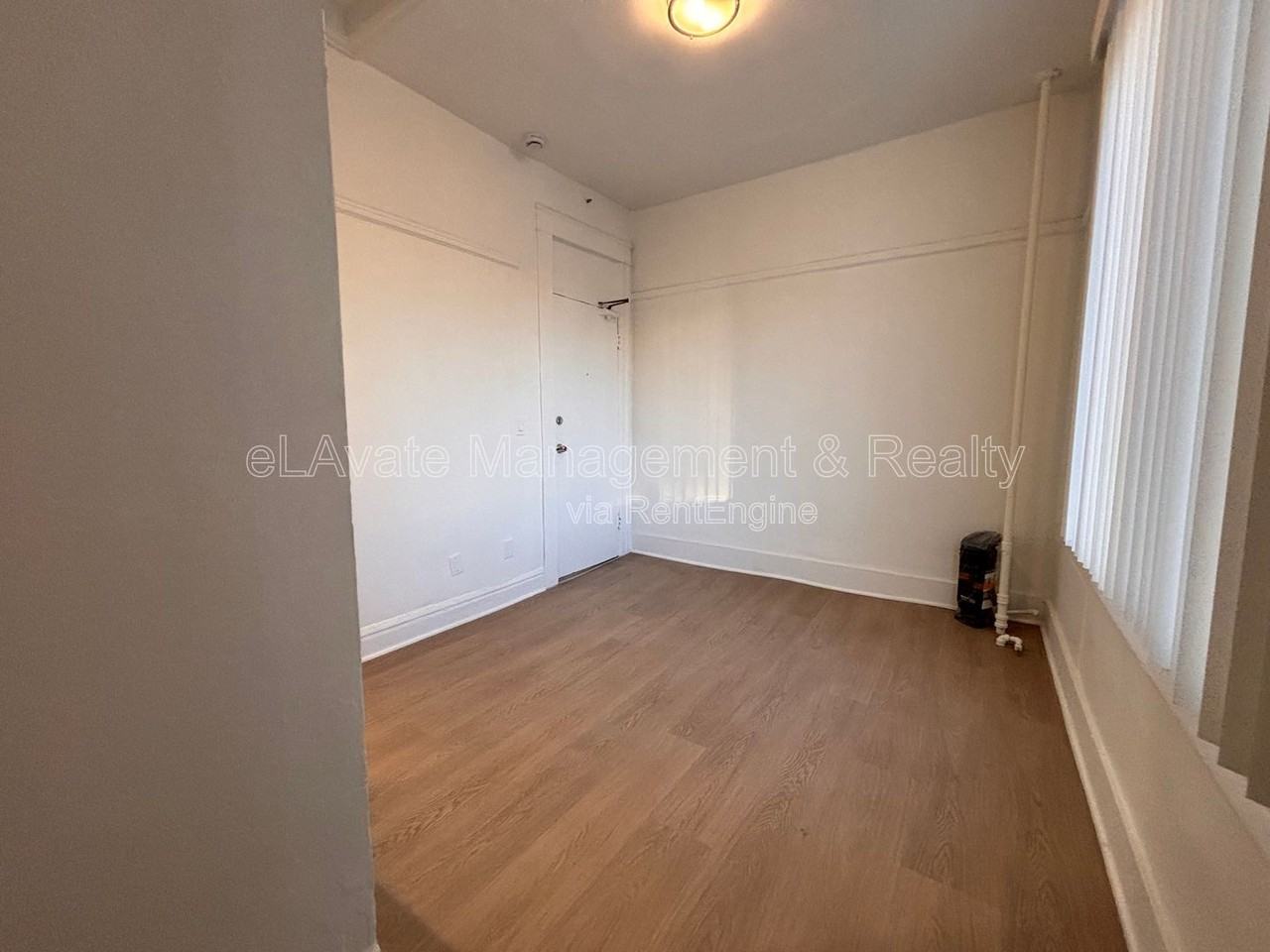 1315 S Flower St #205 - Photo 4 of 6