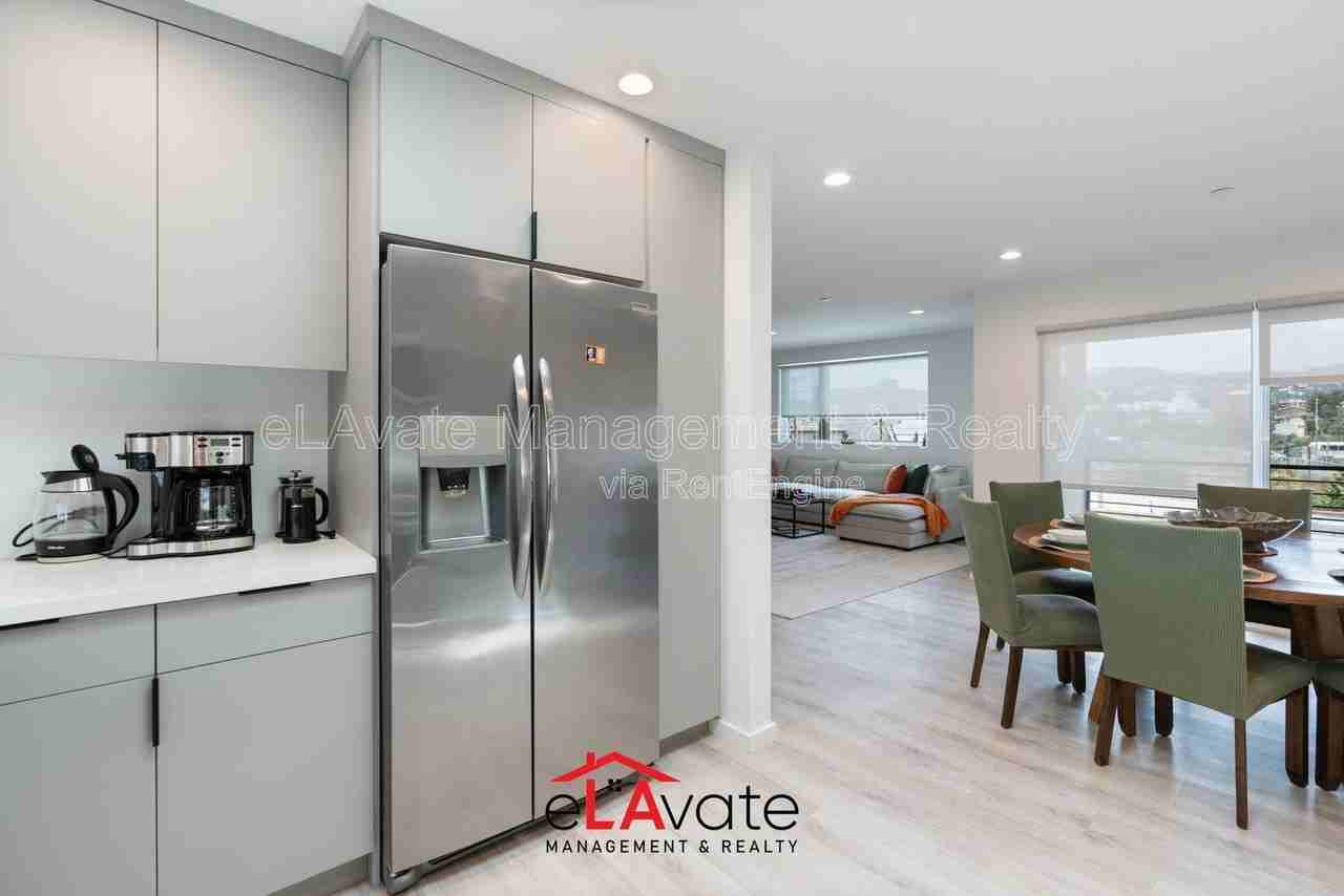 1035 N Serrano Ave #03 - Photo 5 of 25