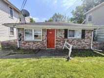 2210 Woodlawn Ave - Photo 1 of 1