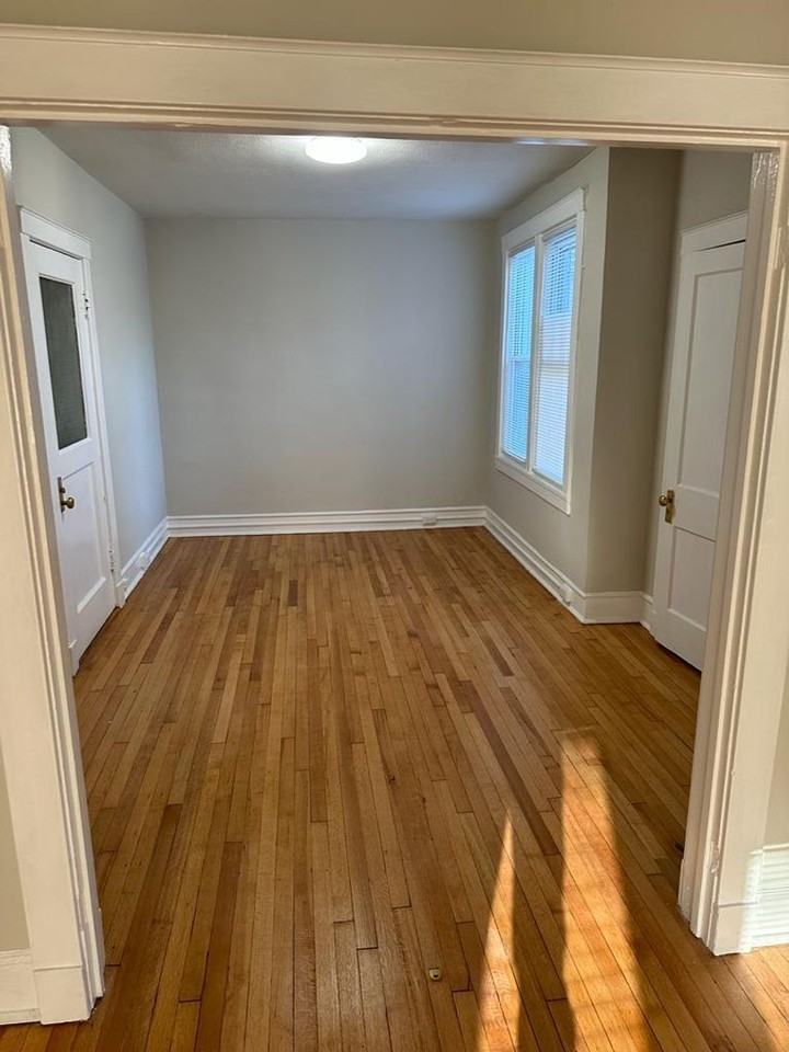 2400 Barton Ave #17 - Photo 4 of 15