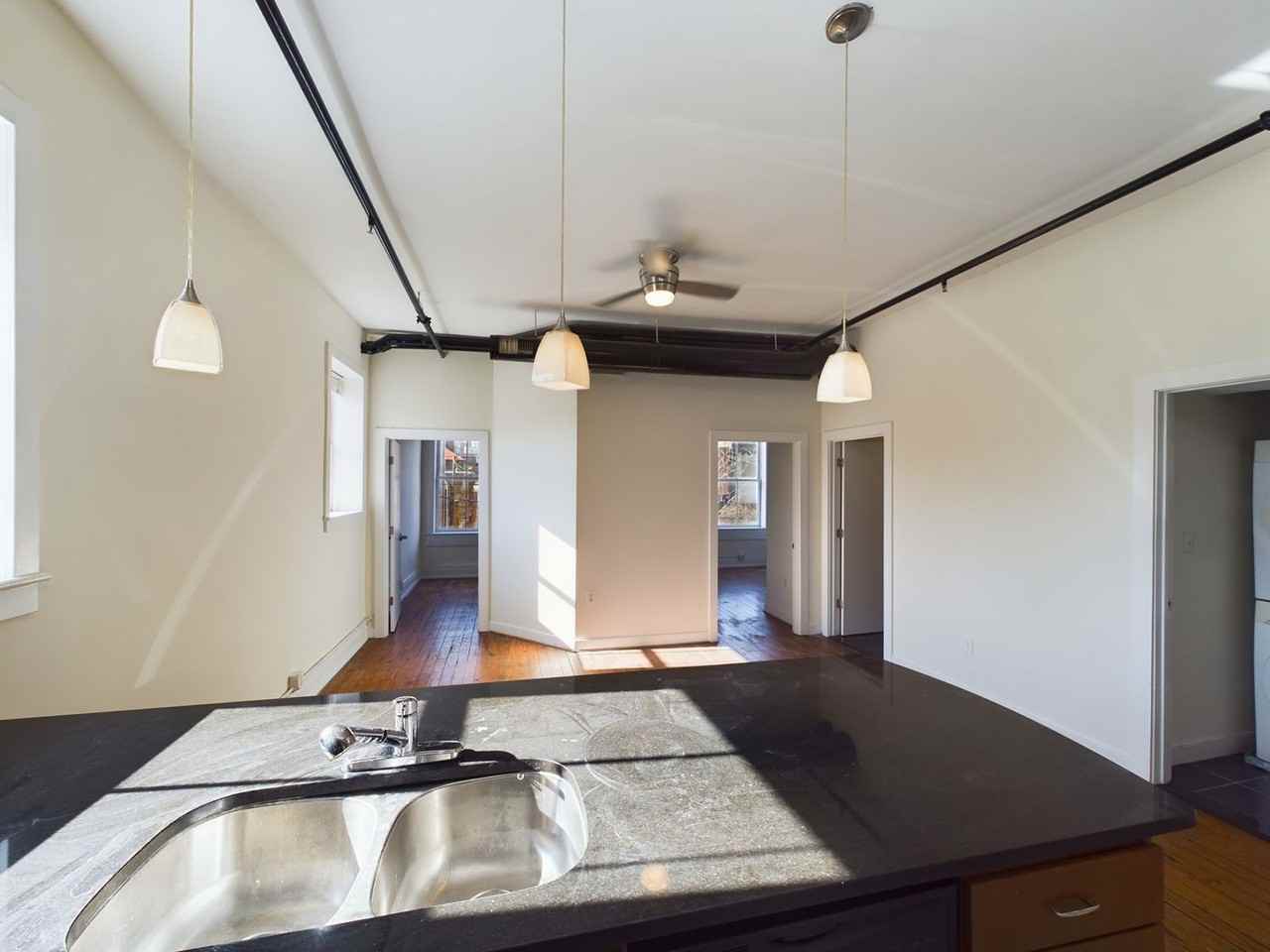 15 N 18th St #2F - Photo 4 of 25