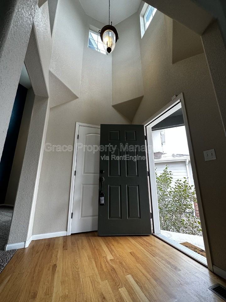16270 E 106th Way - Photo 2 of 40