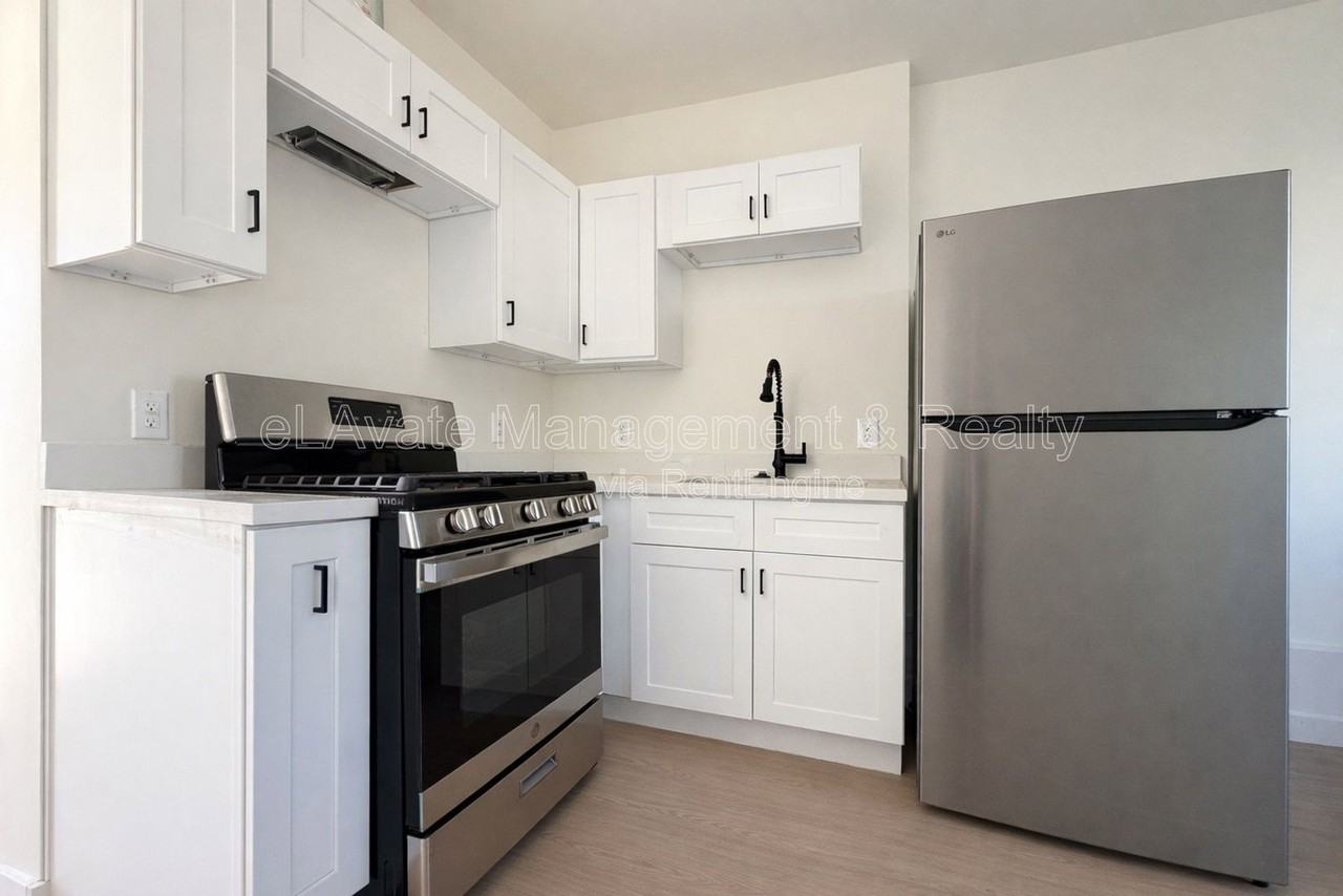6819 N Figueroa St #24 - Photo 3 of 4