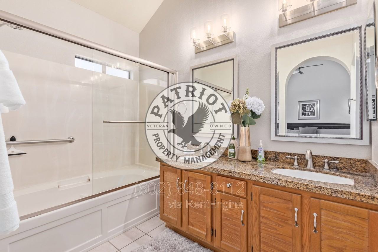 9705 E Mountain View Rd #1088 - Photo 5 of 41