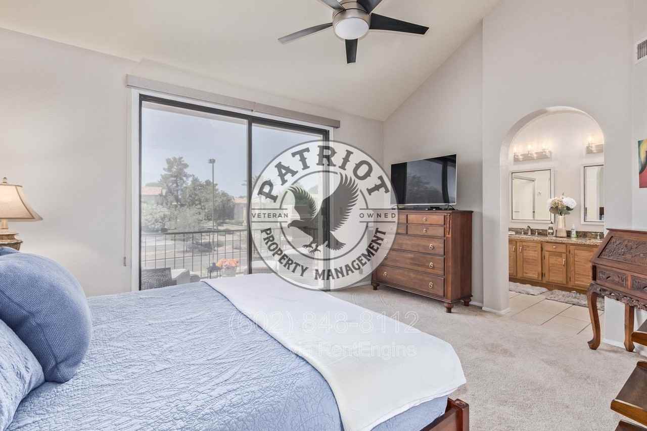 9705 E Mountain View Rd #1088 - Photo 7 of 41