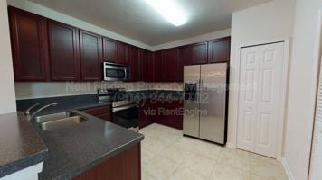 featured image of 8201 Green Parrot Rd #202