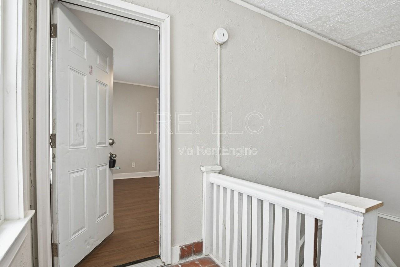 701 Hazel St #3 - Photo 2 of 24