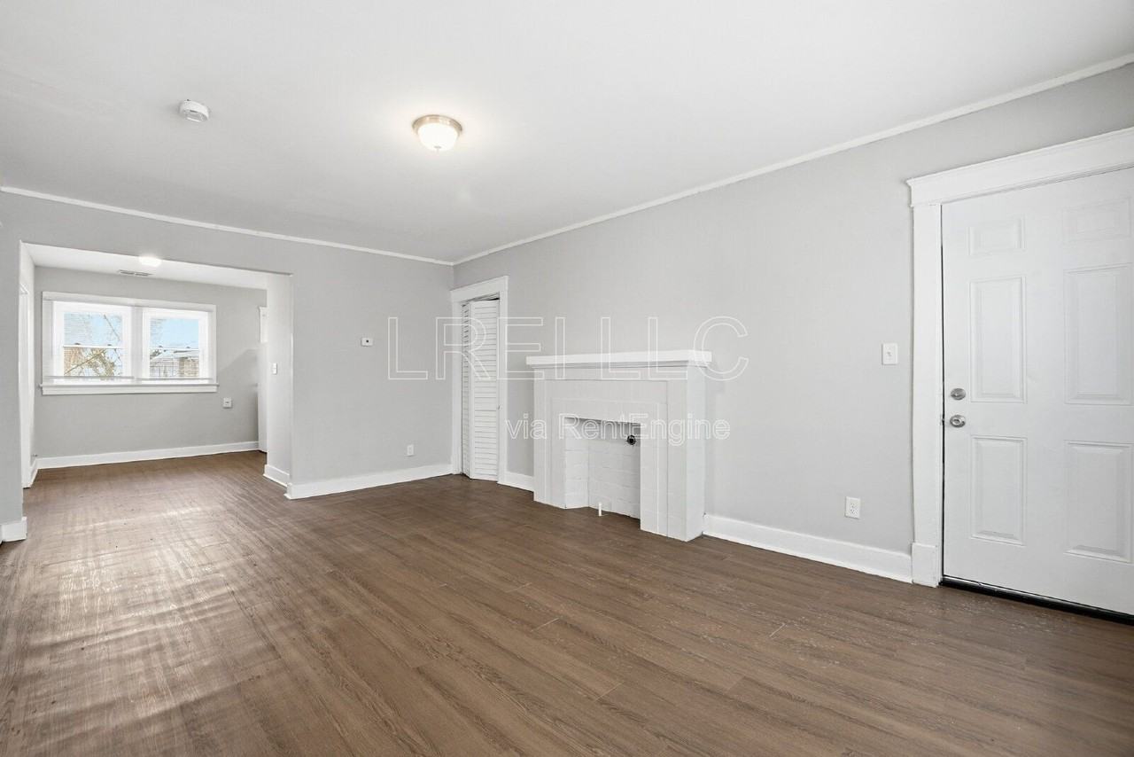 701 Hazel St #3 - Photo 3 of 24