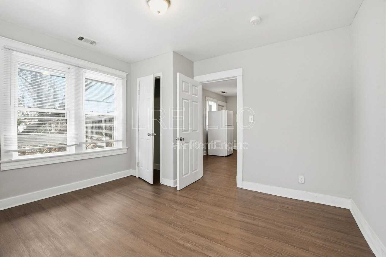 701 Hazel St #3 - Photo 6 of 24
