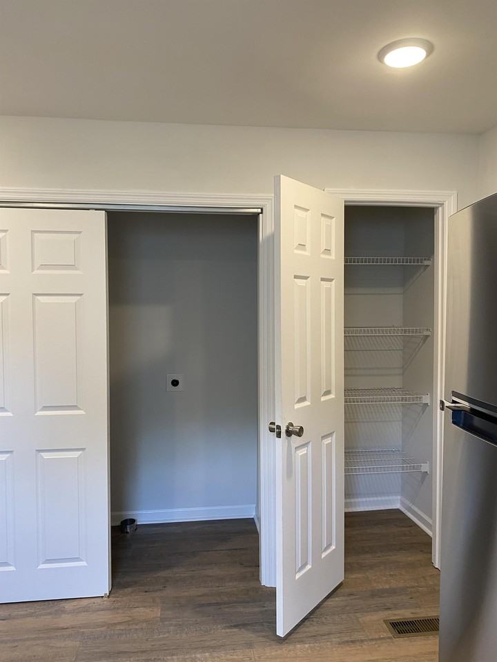 5806 Sledge St Apt A #A - Photo 3 of 23