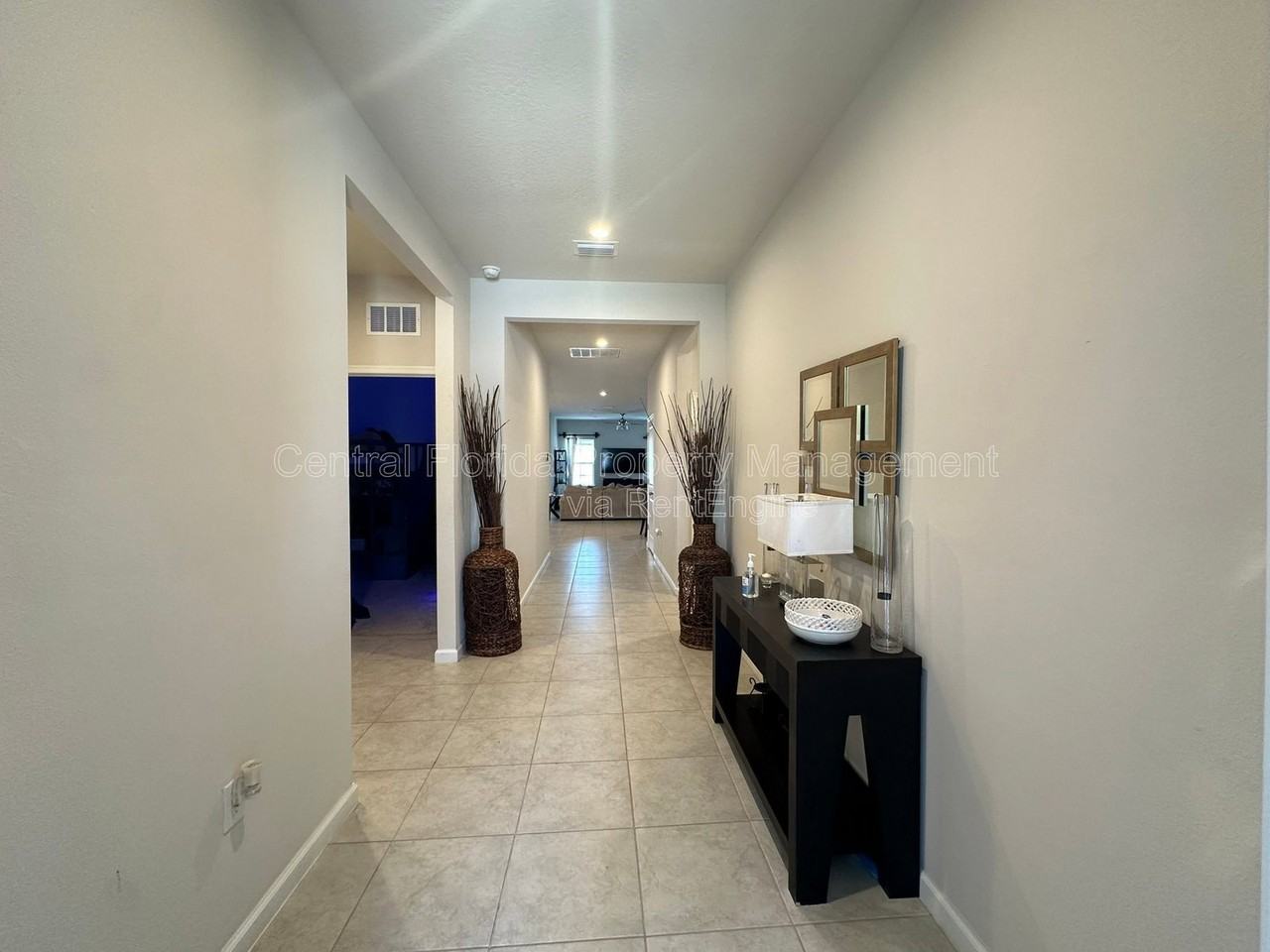 5580 Vigo Loop - Photo 4 of 40