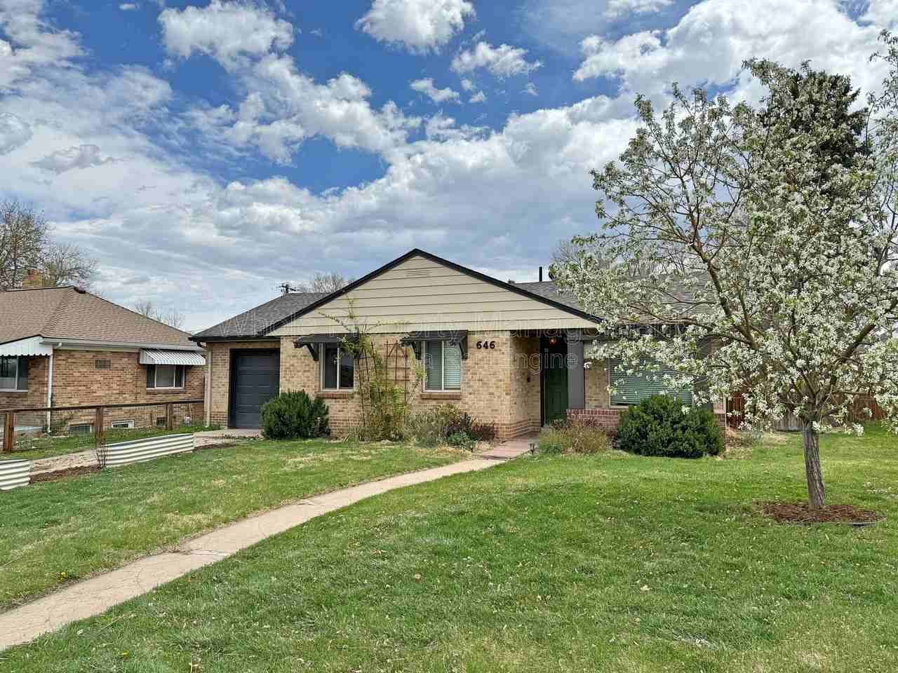 646 S Canosa Ct - Photo 3 of 33