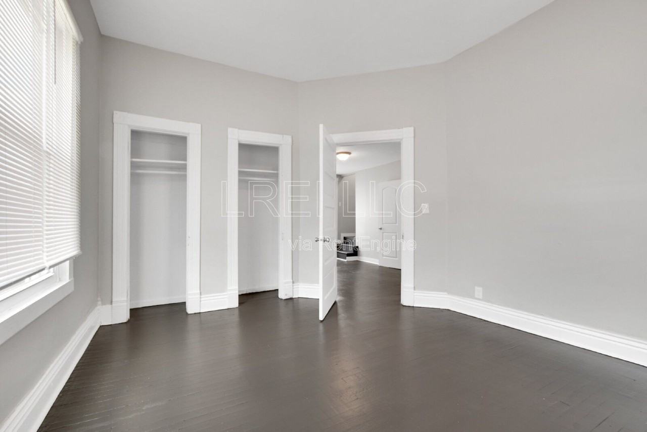3932 Rankin St - Photo 3 of 15