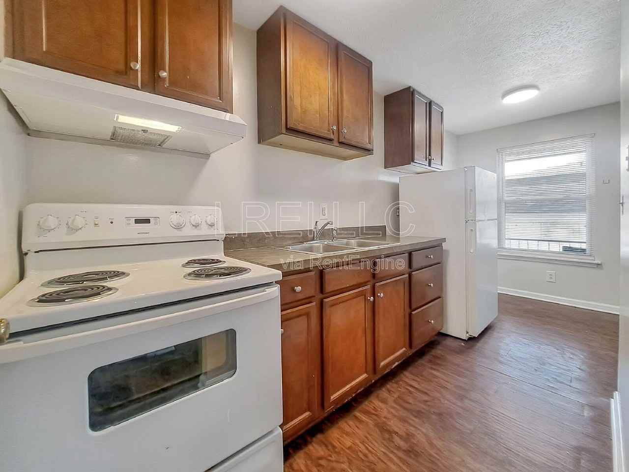 4311 Norbrook Dr #7 - Photo 4 of 20