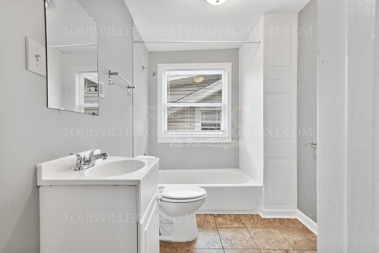 4143 W Market St #2 - Photo 5 of 11