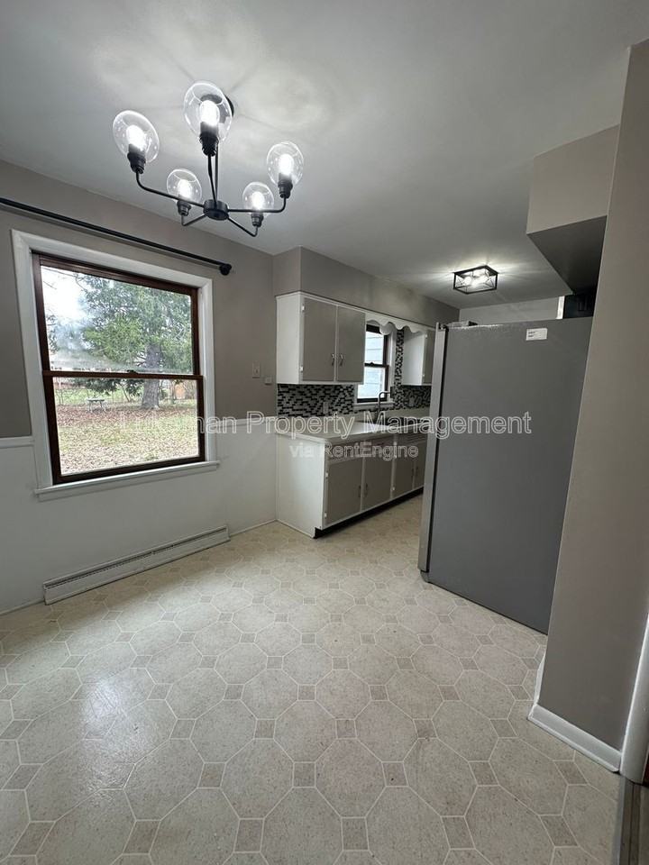 2909 Range St - Photo 6 of 18