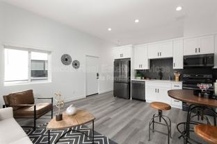1710 Hanford Dr - Photo 1 of 1