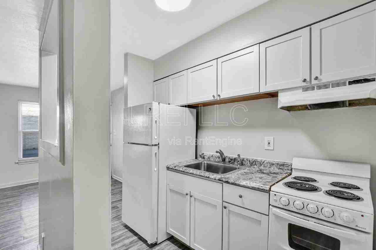 4311 Norbrook Dr #4 - Photo 3 of 16