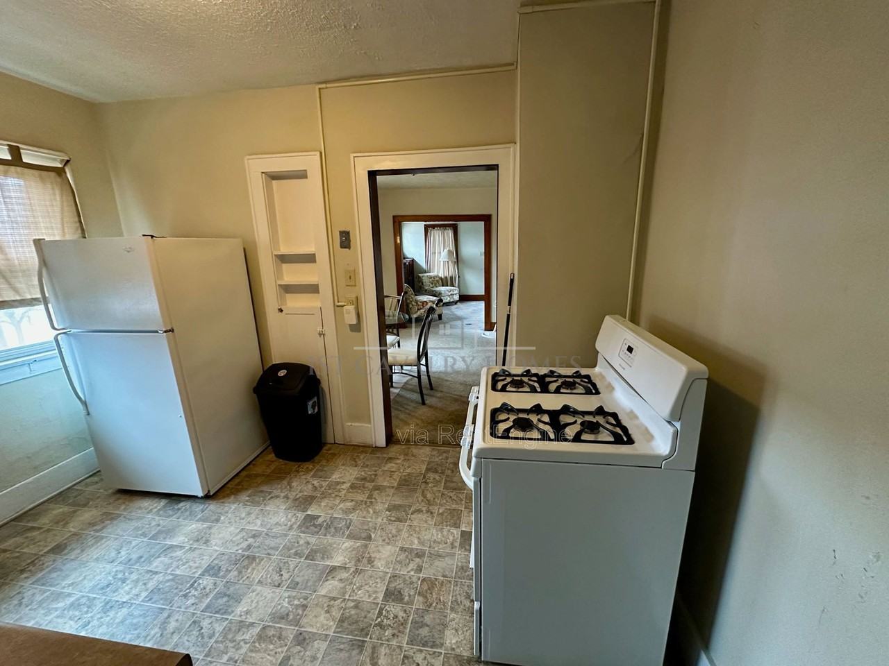 783 E Exchange St #2nd - Photo 6 of 11