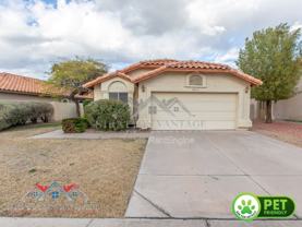 3320 W Golden Ln - Photo 1 of 1