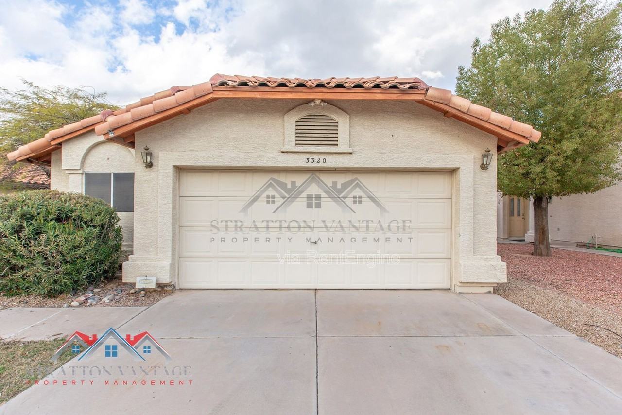 3320 W Golden Ln - Photo 4 of 37