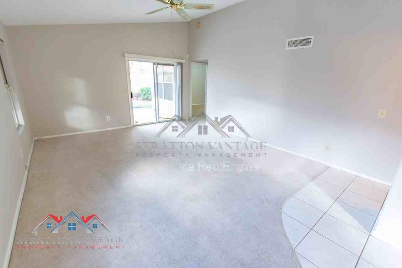 3320 W Golden Ln - Photo 6 of 37