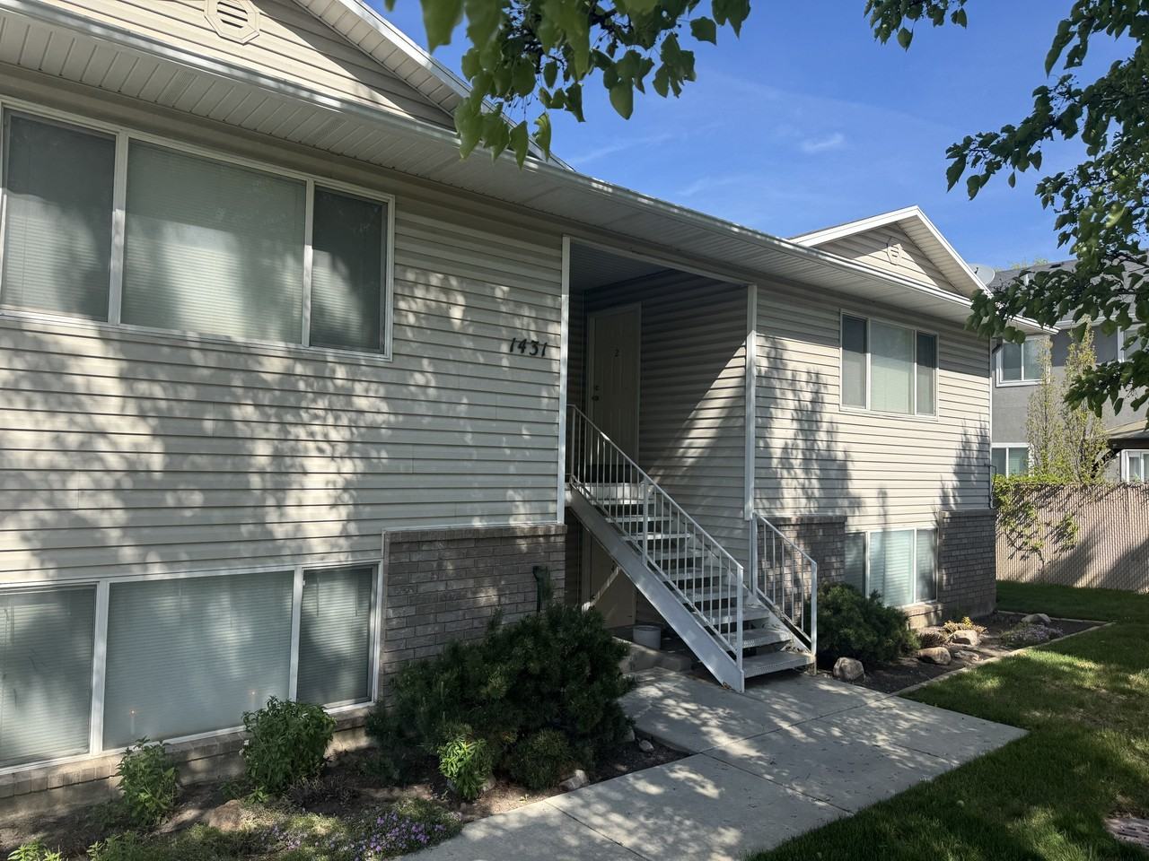 1431 Monroe Blvd #4 - Photo 3 of 10